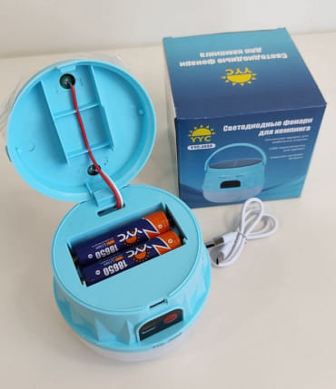 Підвісна кемпінгова лампа з сонячною панеллю